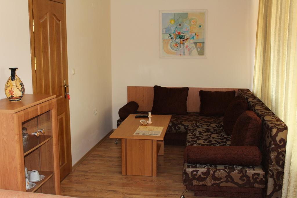 Guest House Brezata - Betula Glavatartsi Dış mekan fotoğraf